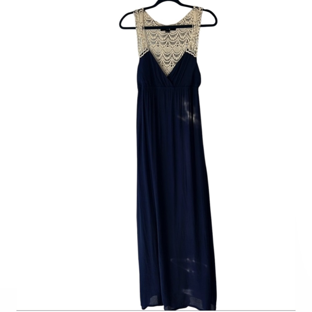 Forever 21 XX1Navy Maxi Sleeveless Lined Crochet Gauzy Viscose/Cotton Boho S EUC - Picture 2 of 8